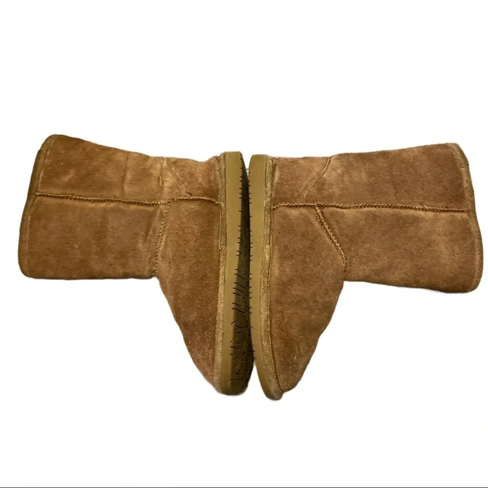 ❤️BEARPAW EMMA‎ SHORT BOOTS ~ 8
